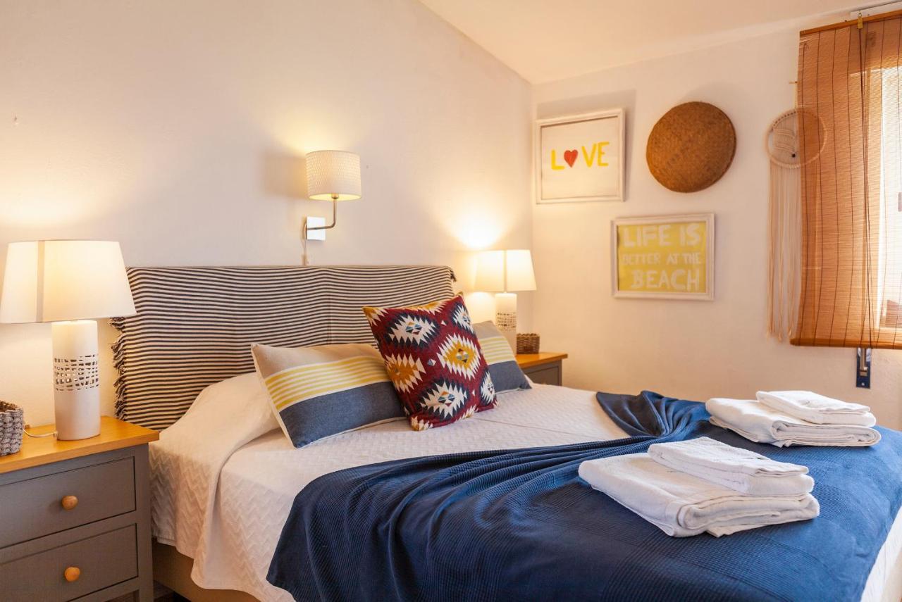 C18 - Church Square Apartment In Praia Da Luz Екстер'єр фото